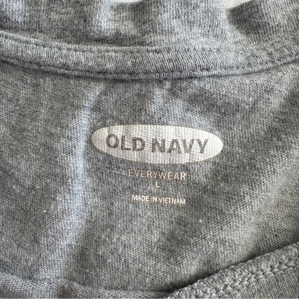 Old Navy Halloween Tee - Picture 3 of 4